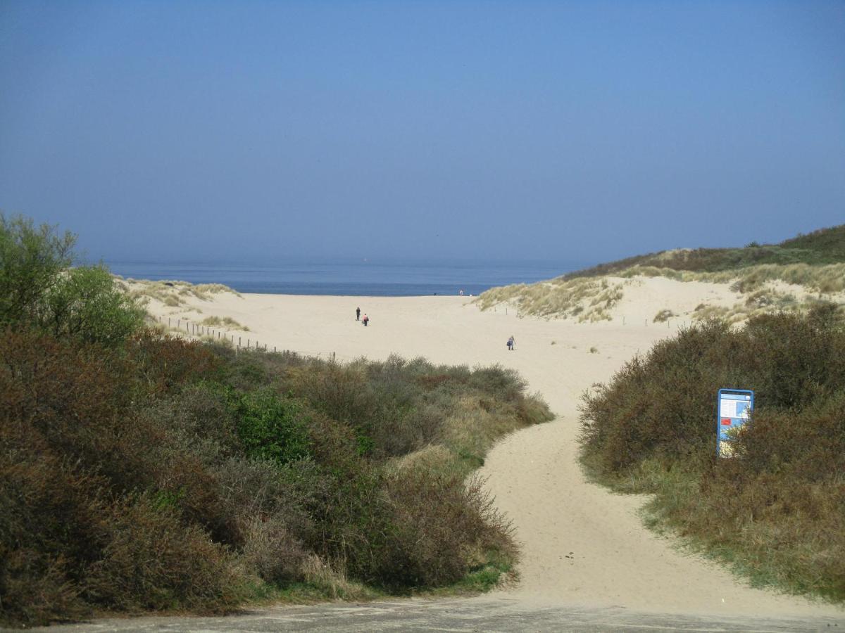 Comfortabel Vakantiehuis Aan Zee En Meer ! Kamperland Exterior foto